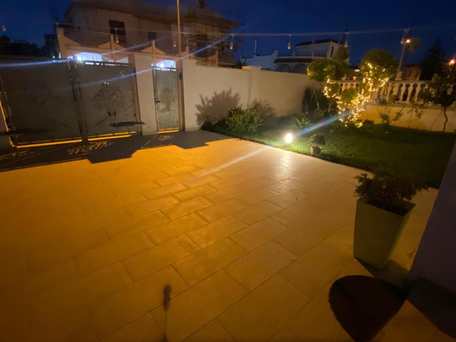 Appartamento Brezza Marina Taranto Esterno foto