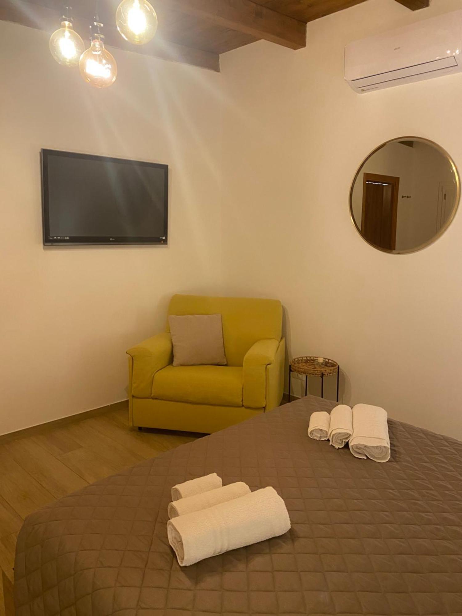 Appartamento Brezza Marina Taranto Esterno foto